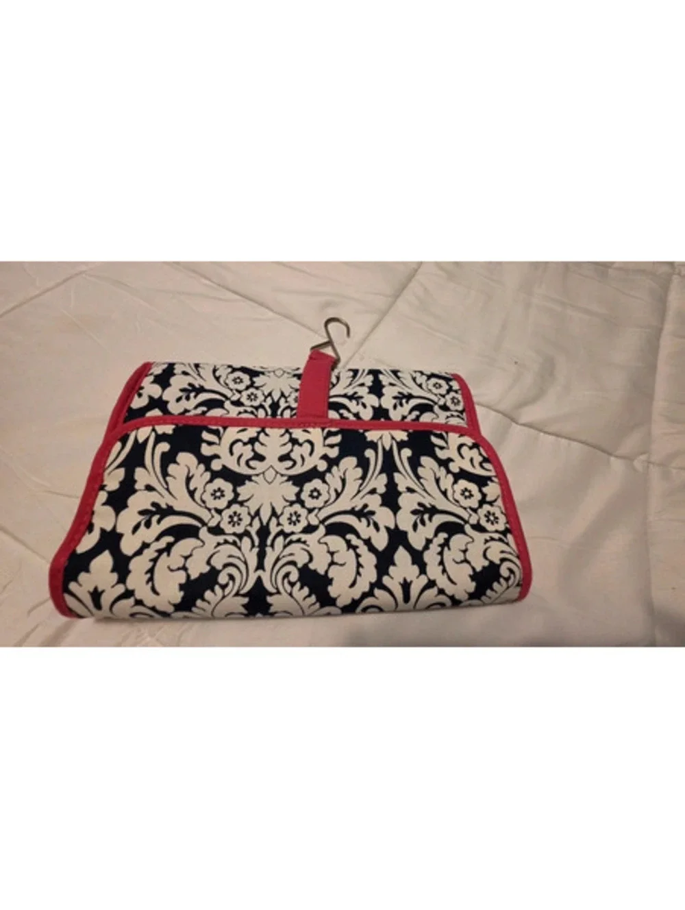Like New Hanging Cosmetic Bag